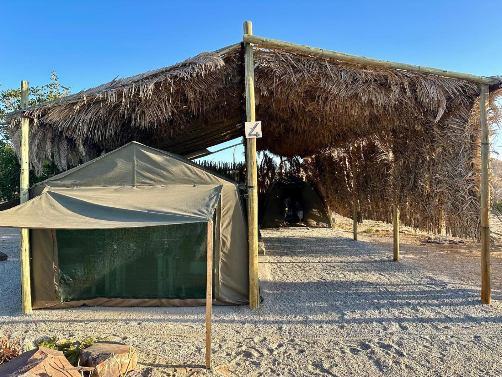 Daureb Isib Campsite And B&B Uis Εξωτερικό φωτογραφία