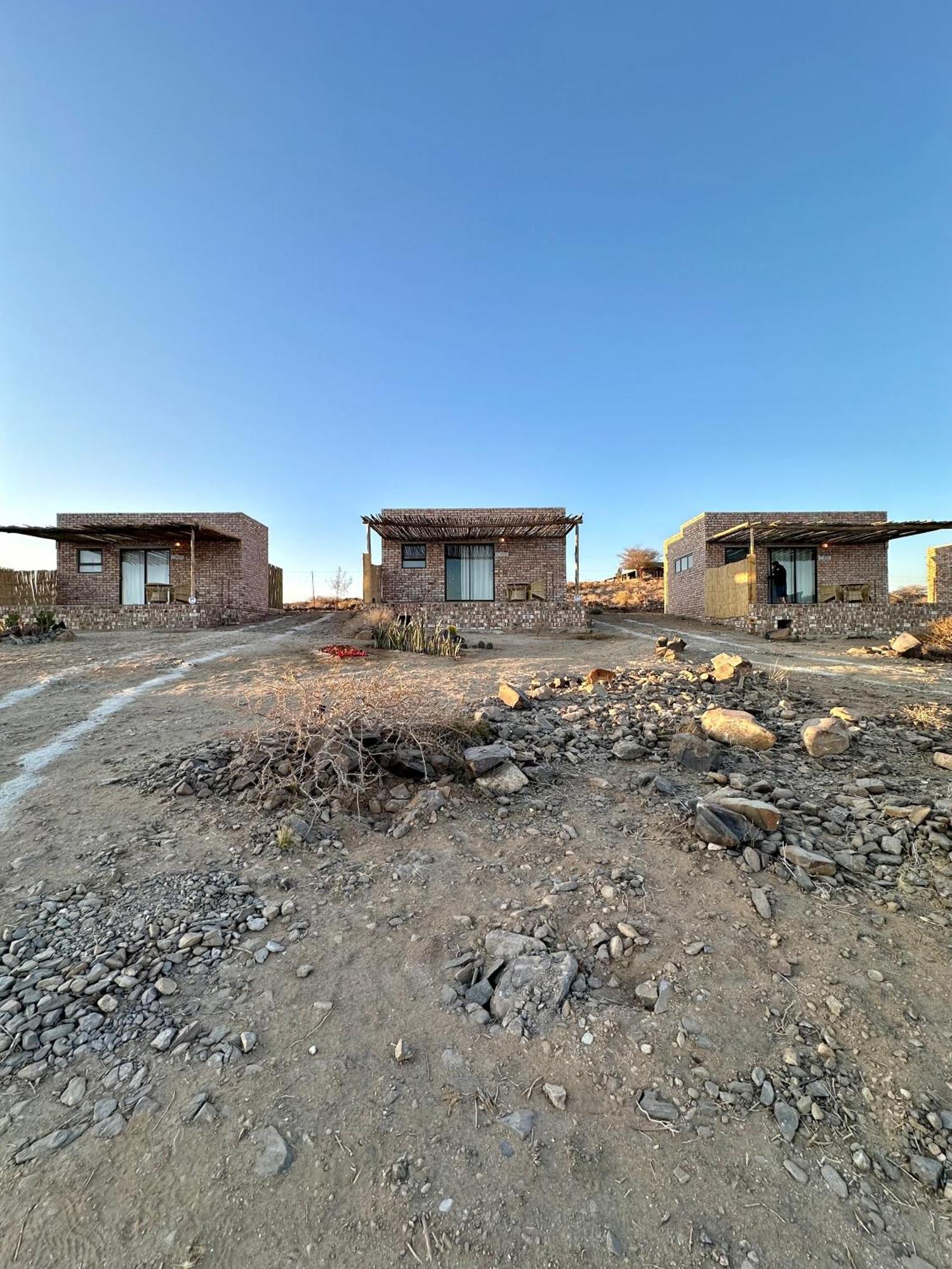 Daureb Isib Campsite And B&B Uis Εξωτερικό φωτογραφία