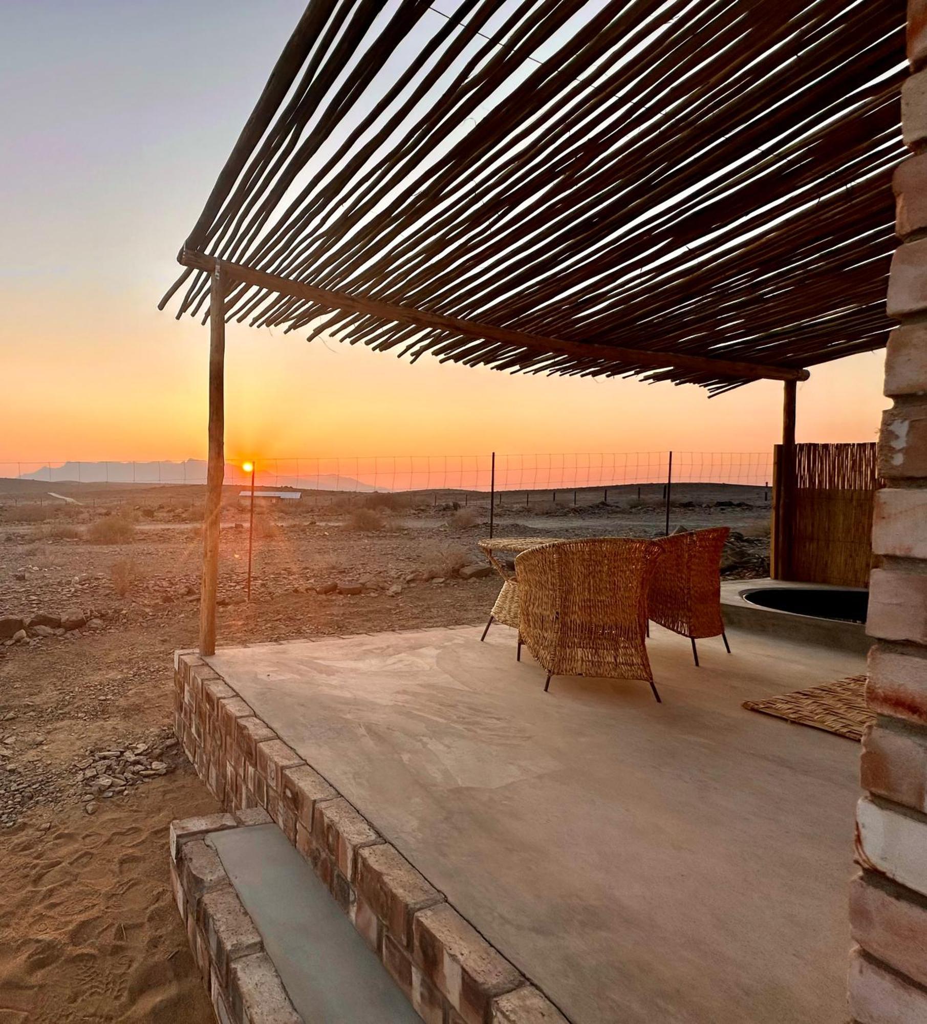 Daureb Isib Campsite And B&B Uis Εξωτερικό φωτογραφία